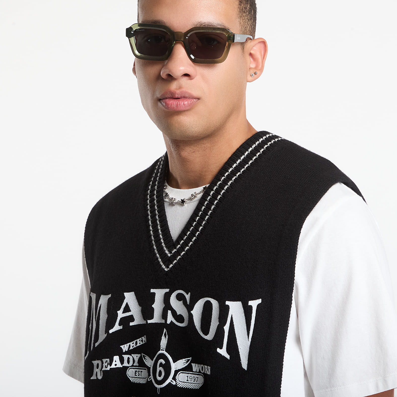 Vesty MM6 Stole Black