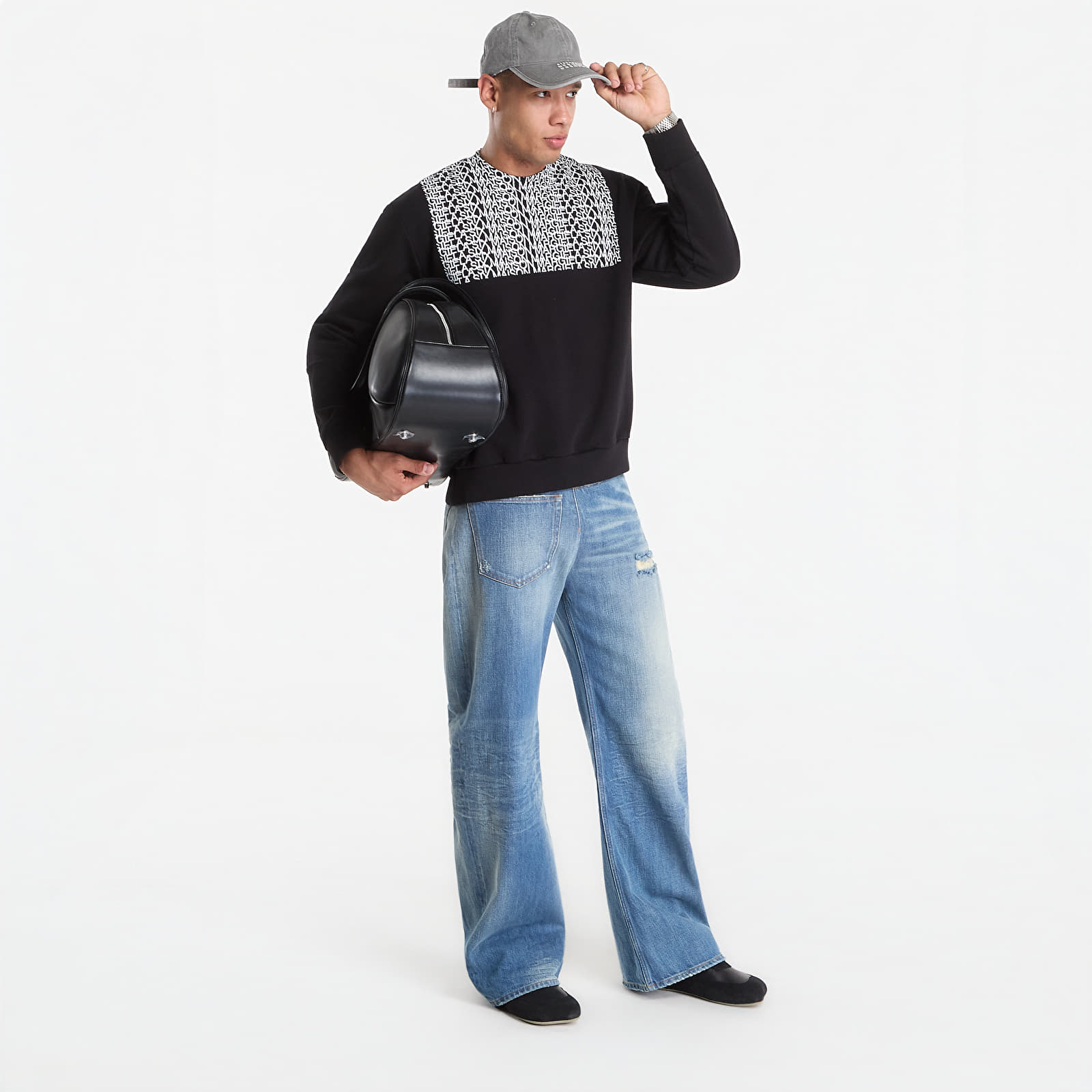 Mikinas ar kapuci un sporta krekli MM6 Sweatshirt Black