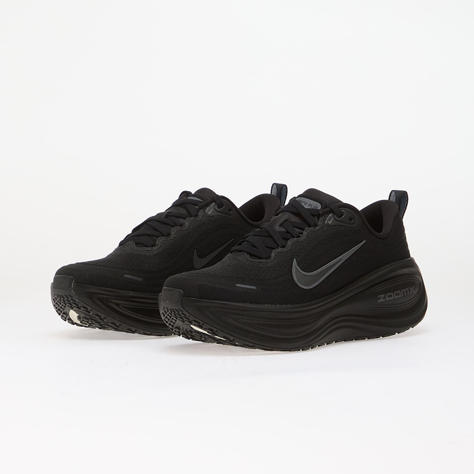 Women's shoes Nike W Vomero Plus Black/ Dk Smoke Grey-Mtlc Dk Grey-Cool Grey