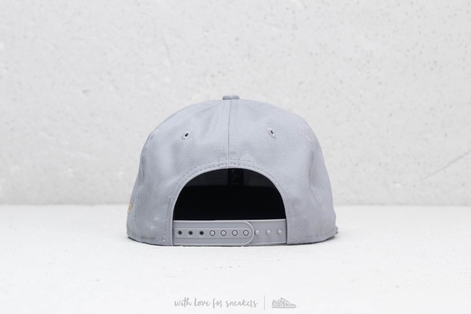 Kšiltovky New Era 9Fifty Character Mickey Mouse Cap Grey