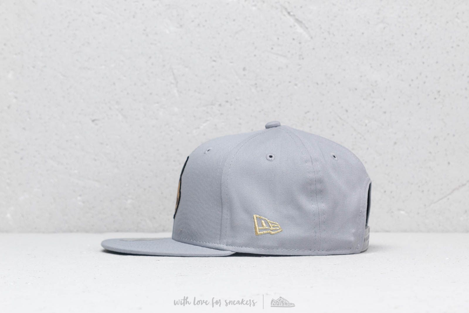 Kšiltovky New Era 9Fifty Character Mickey Mouse Cap Grey
