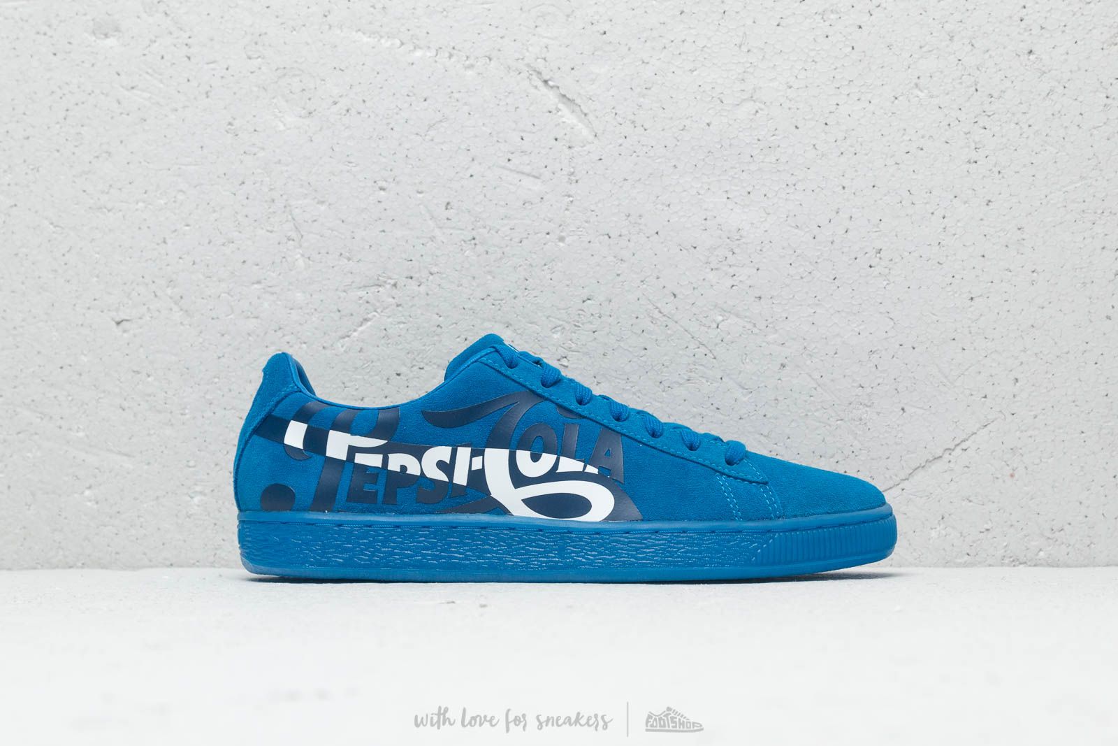 Suede classic hot sale x pepsi