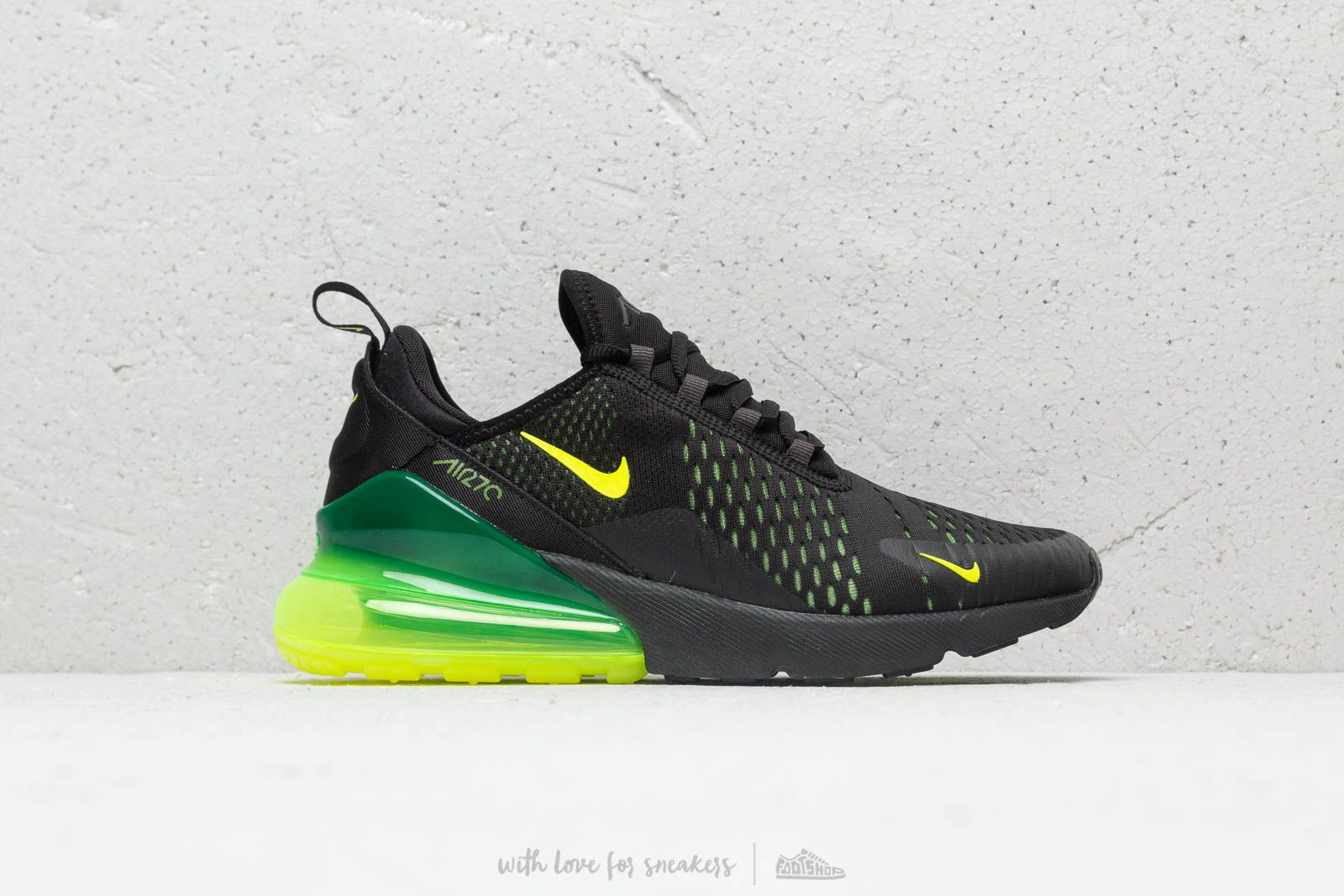 Men s shoes Nike Air Max 270 Black Volt Black Oil Grey Footshop