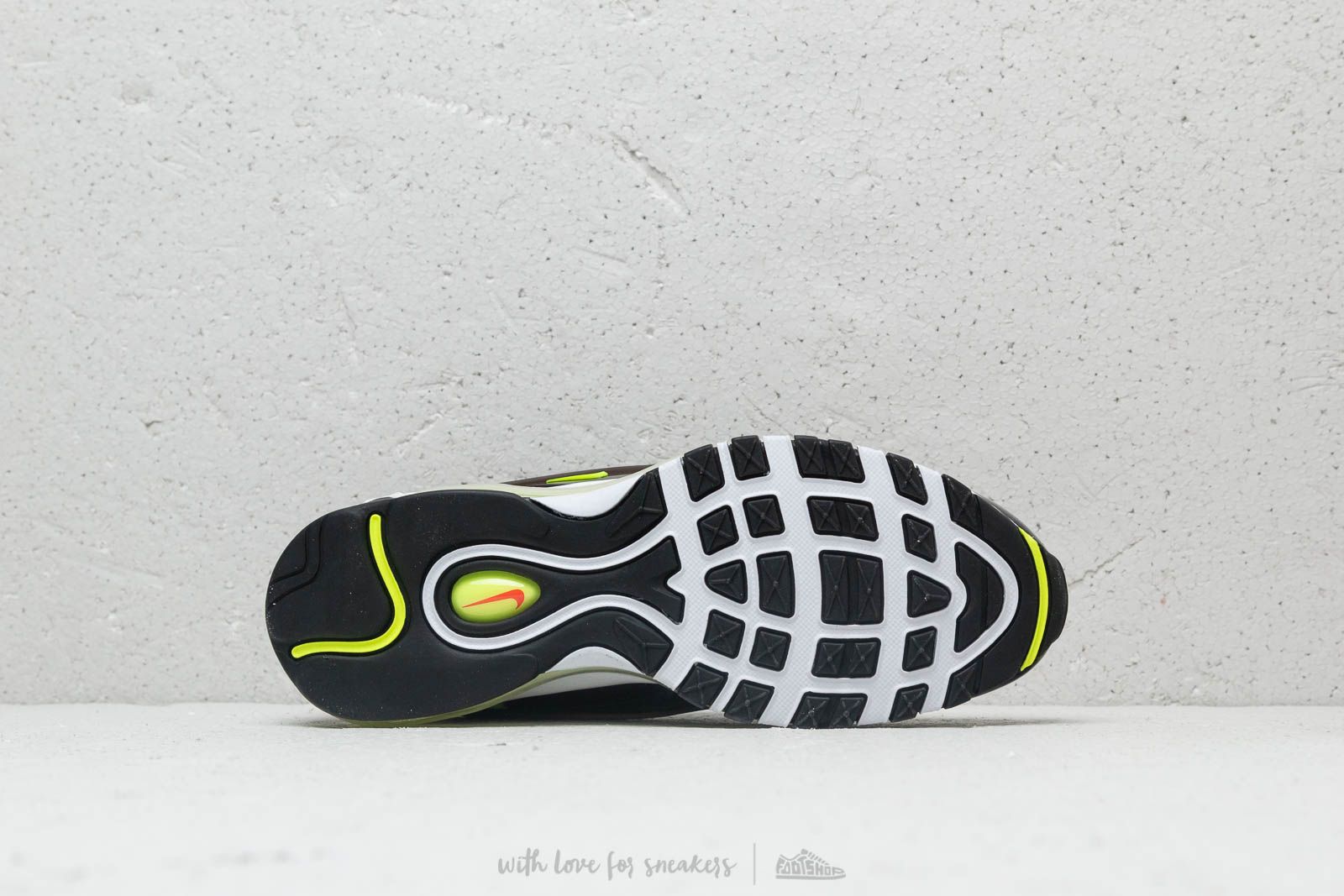 Men s shoes Nike Air Max Deluxe Black Volt Habanero Red White