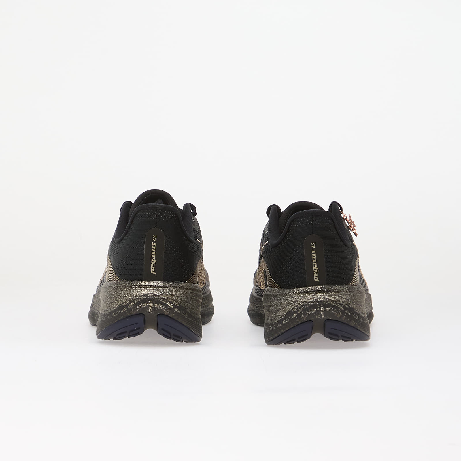 Women's shoes Nike Pegasus 42 "Keely Hodgkinson" Black/ Blur-Pitch Blue-Blackened Blue