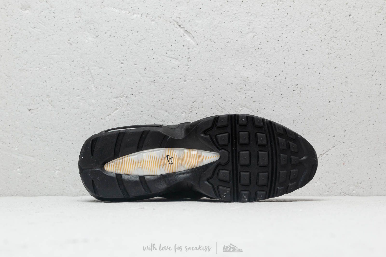 Air max 95 og hotsell black metallic gold white