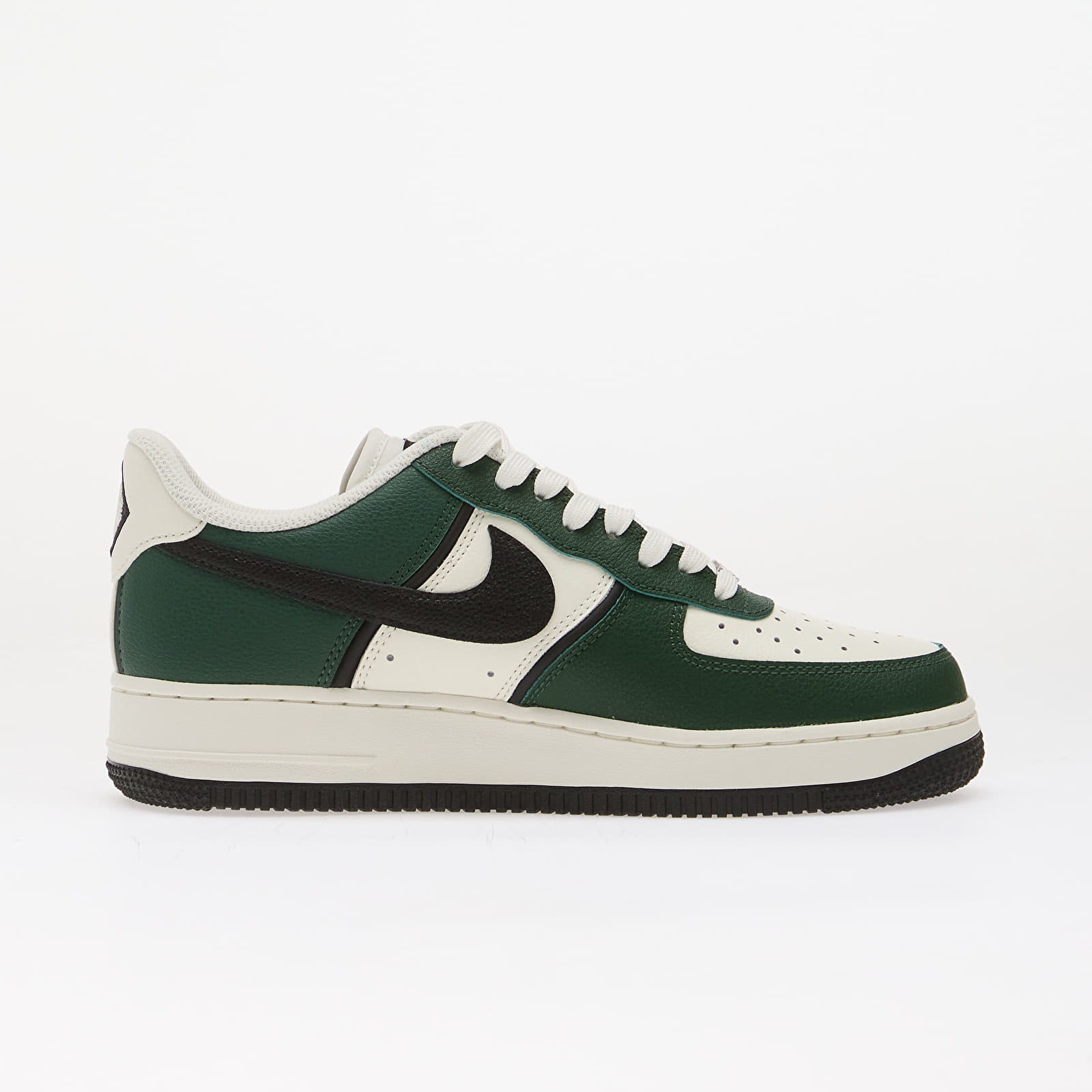 Chaussures et baskets homme Nike Air Force 1 '07 LV8 Fir/ Black-Sail-Coconut Milk