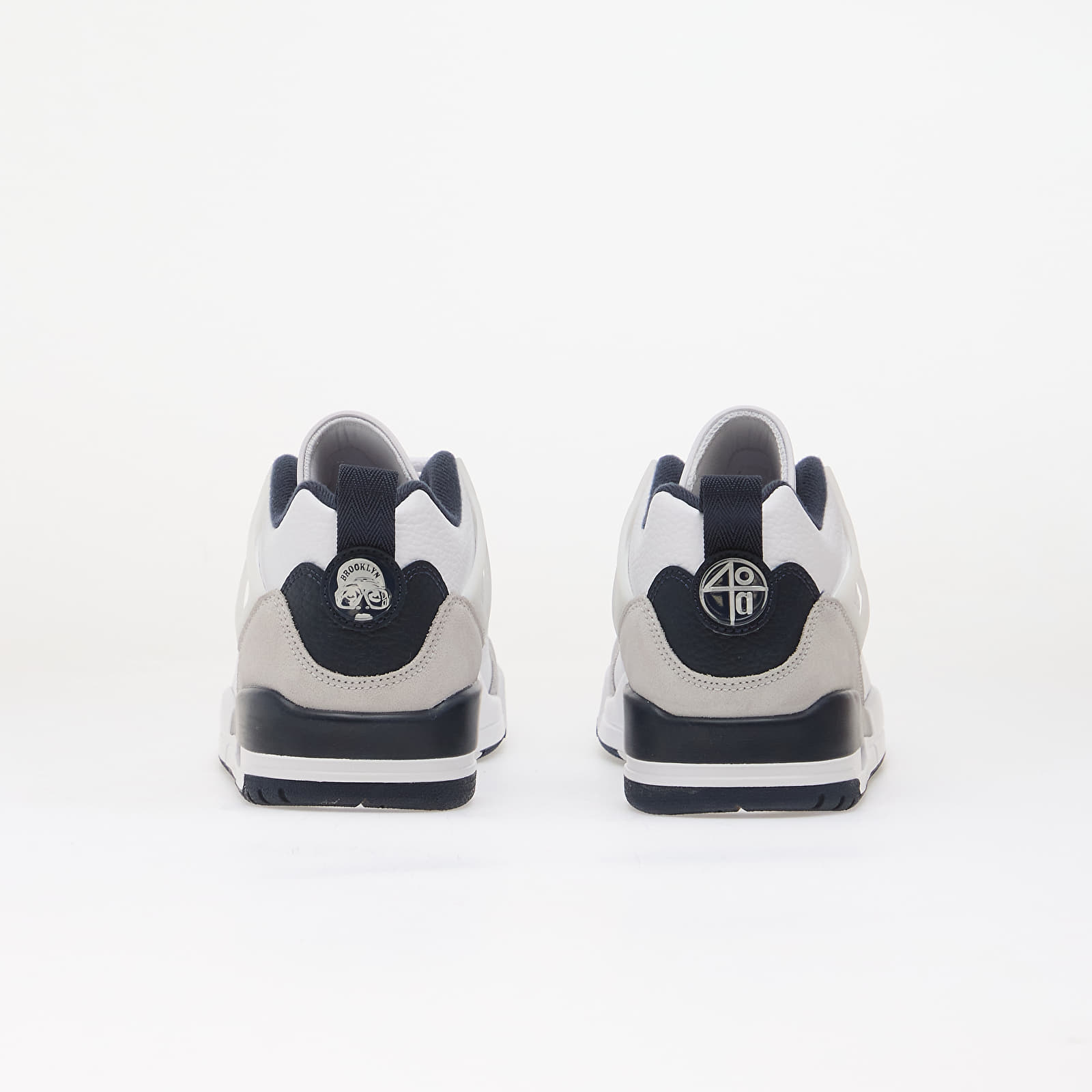 Încălțăminte și sneakerși pentru bărbați Jordan Spizike Low White/ Obsidian-Grey Fog-Pink Foam