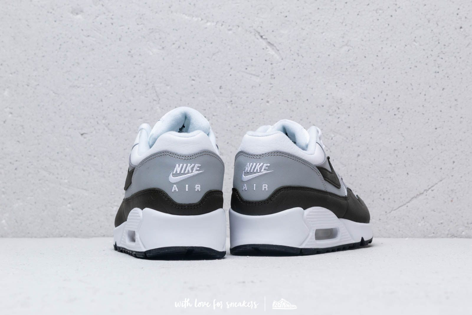 Air max 90/1 deals white cargo khaki