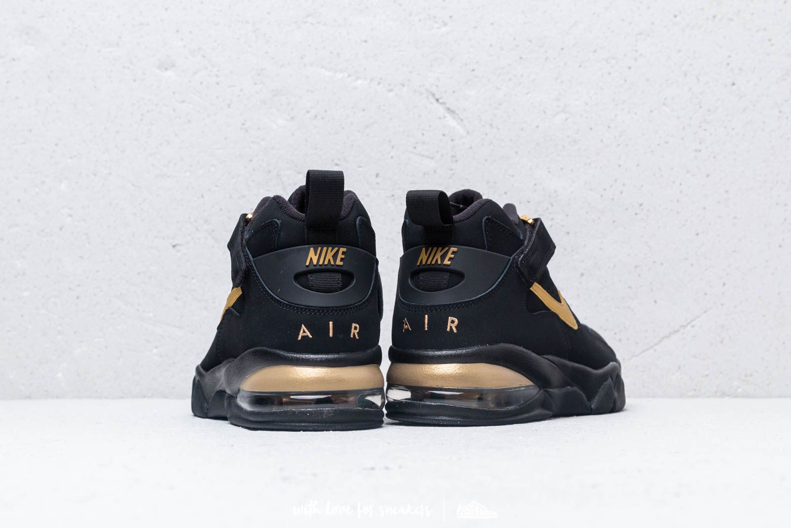 Air force max cb black sales and gold