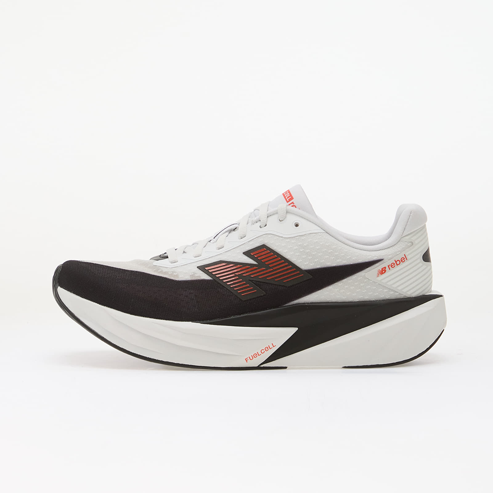 Chaussures et baskets homme New Balance FuelCell Rebel v5 White/ Neo Flame