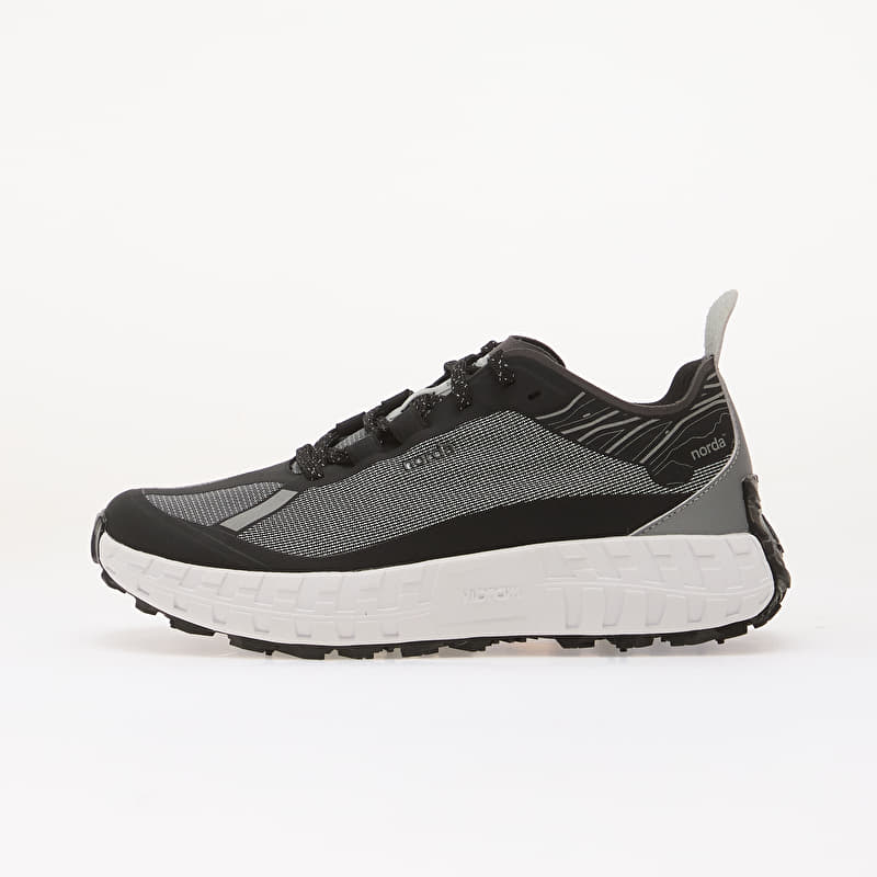 Norda 001 Black