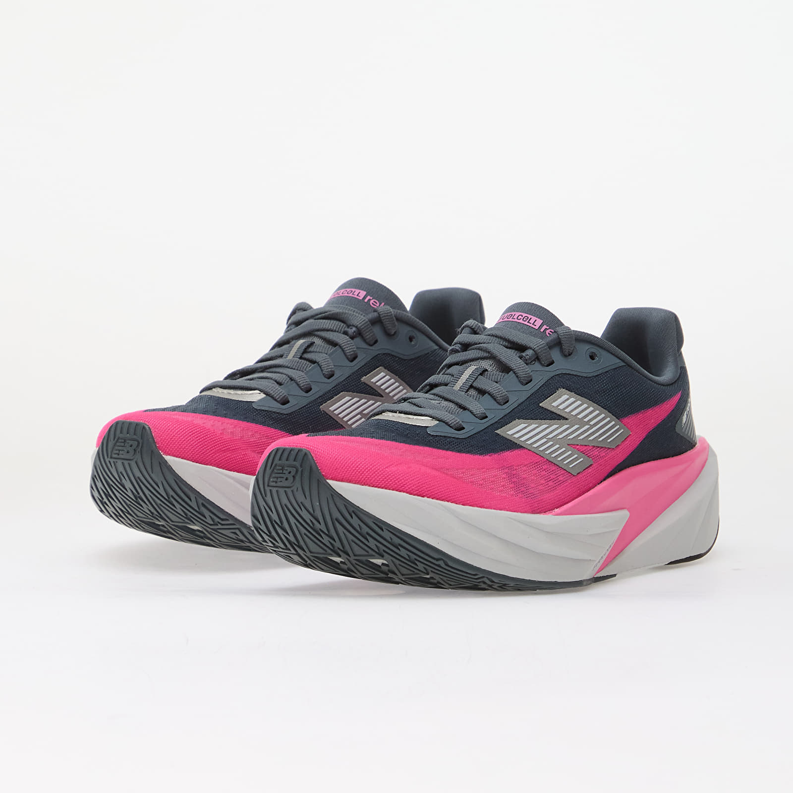 Chaussures et baskets femme New Balance FuelCell Rebel v5 Shadow Blue/ Pink Heat