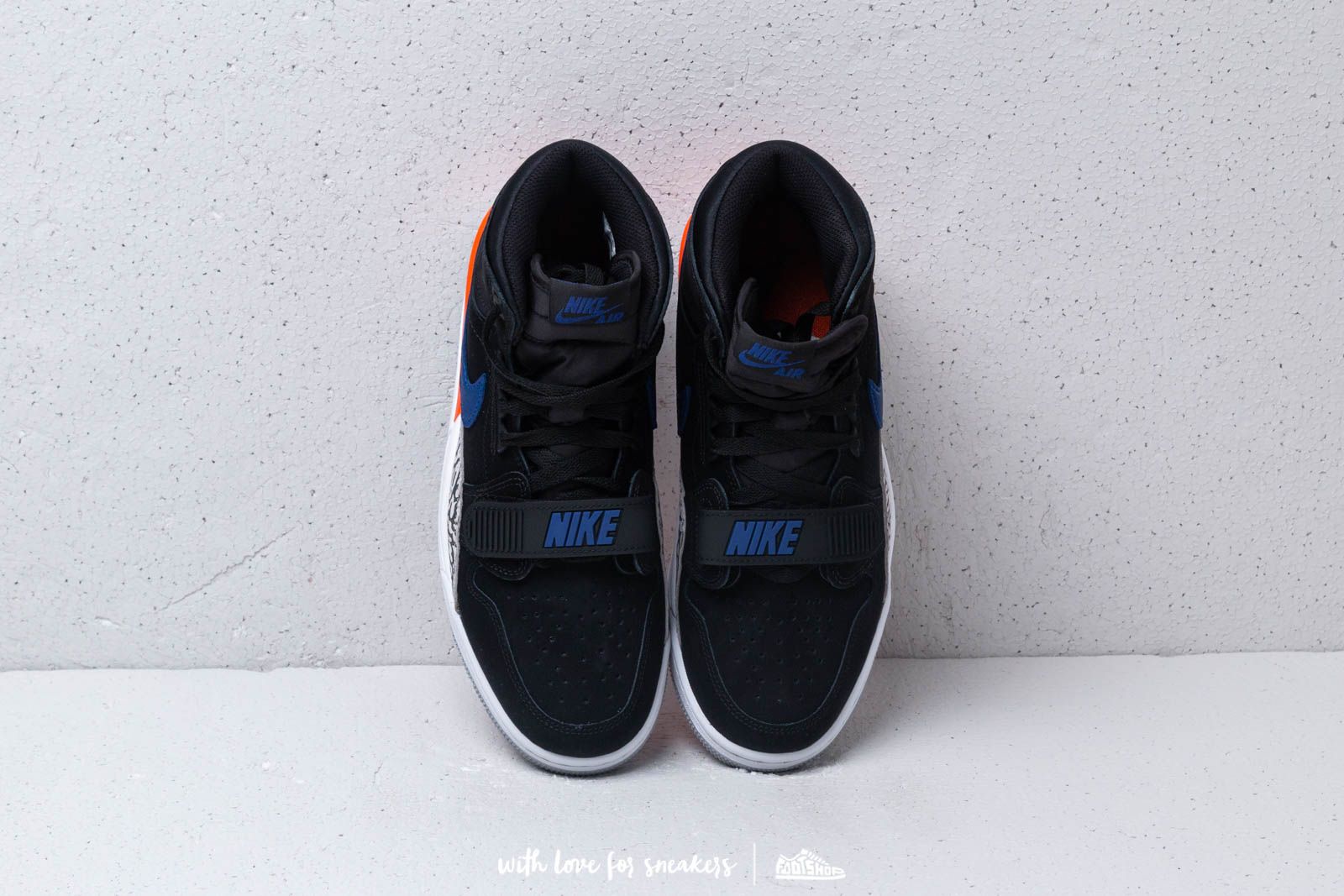 Moški čevlji Air Jordan Legacy 312 Black/ Rush Blue