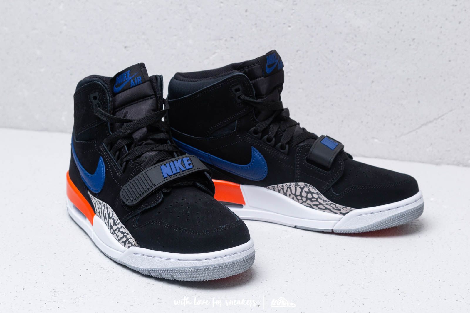 Moški čevlji Air Jordan Legacy 312 Black/ Rush Blue