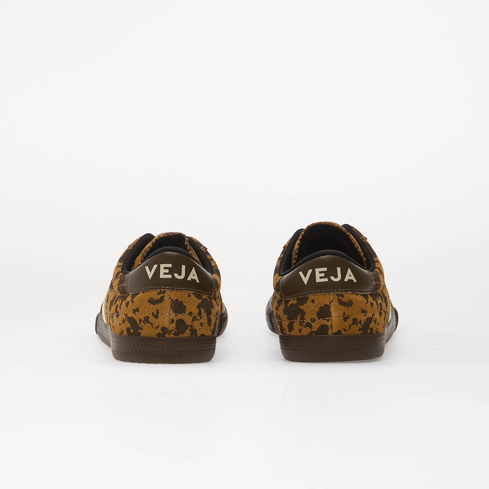 Men's shoes Veja Panenka Suede Camel-Wild-Country