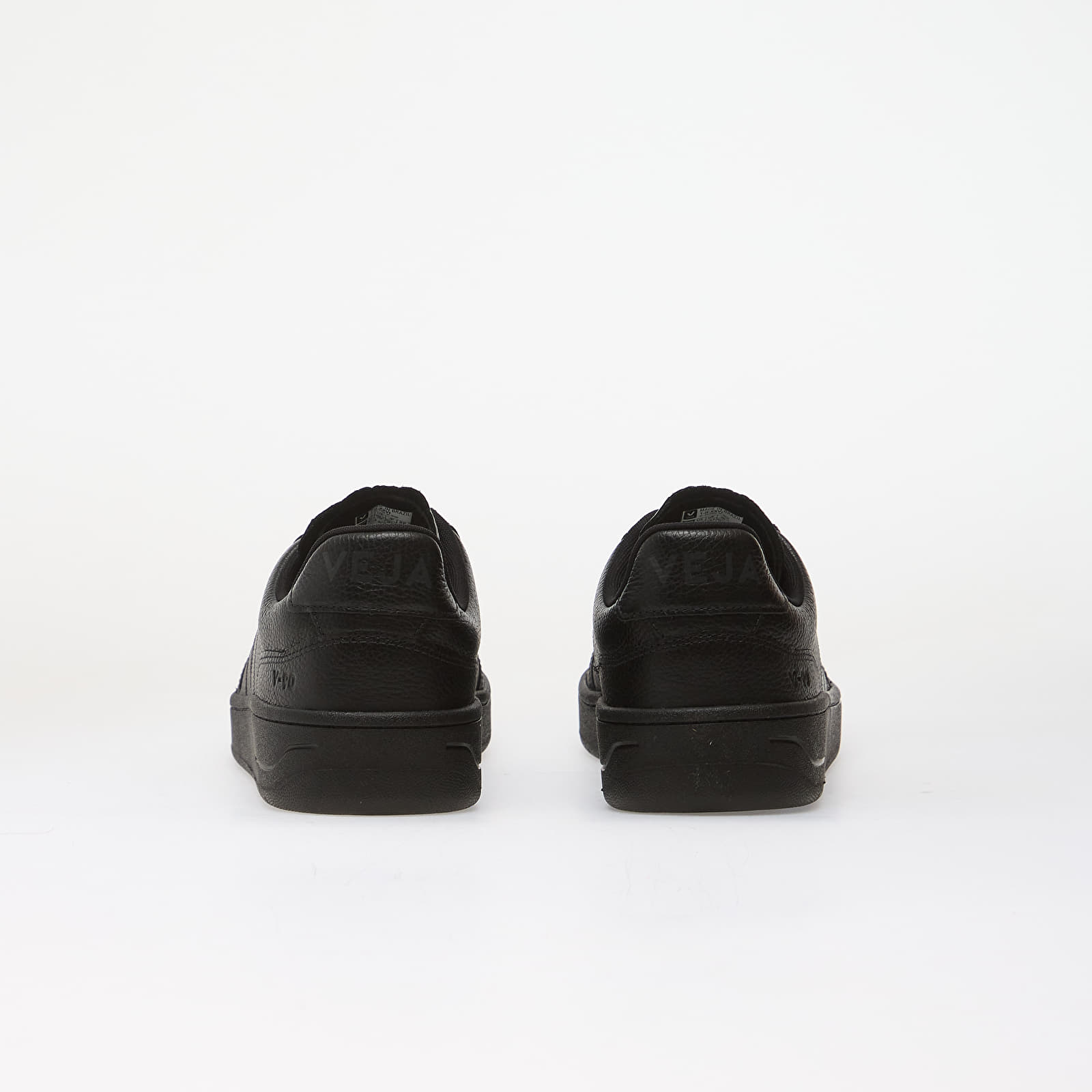 Men's shoes Veja V-90 Zz Grained Oil Leath Full-Black
