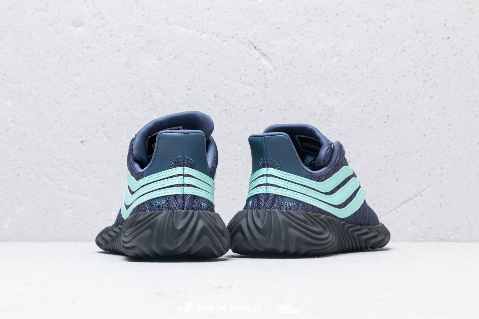 Zapatillas y zapatos para niños adidas Sobakov J Grey Four/ Clear Mint/ Ftw White