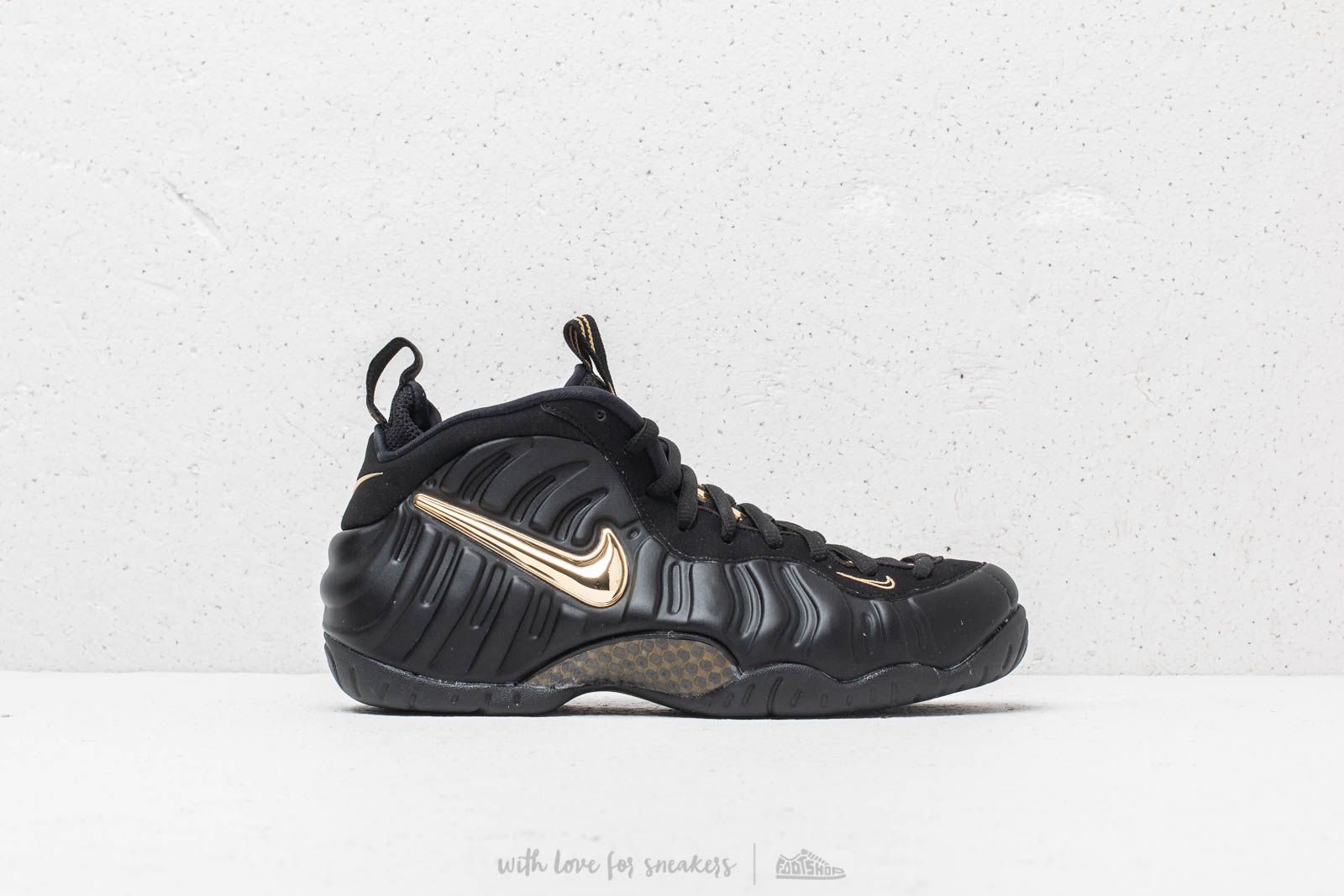 Mens 2024 gold foamposite