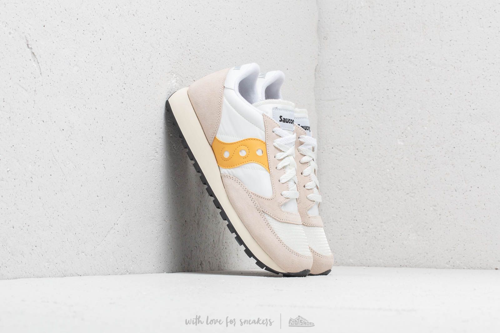 Saucony yellow jazz on sale