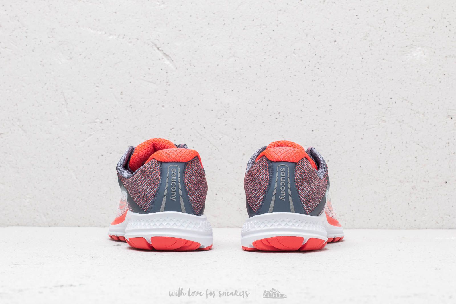 Női cipők Saucony Ride 10 White/ Fog/ Red