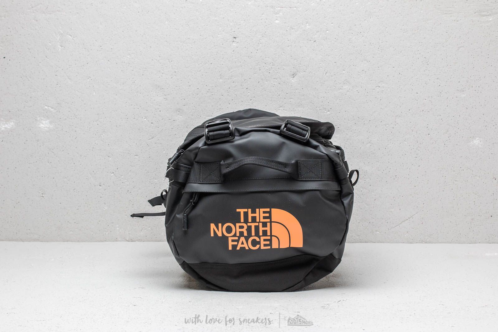 Umhängetaschen The North Face Base Camp Small Duffel Tnf Black/ Metallic Copper