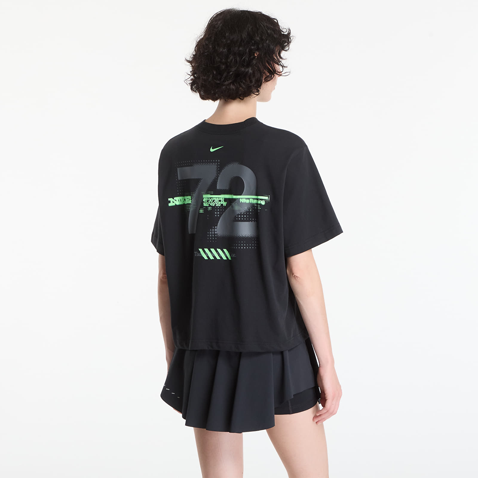 T-shirts Nike Swift Women's Dri-FIT Running T-Shirt Black/ No/ Illusion Green