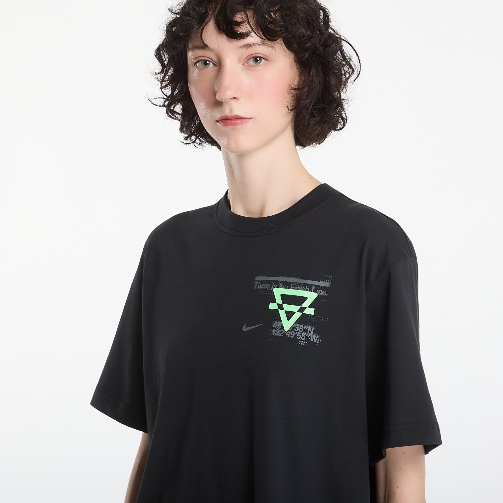 T-shirts Nike Swift Women's Dri-FIT Running T-Shirt Black/ No/ Illusion Green
