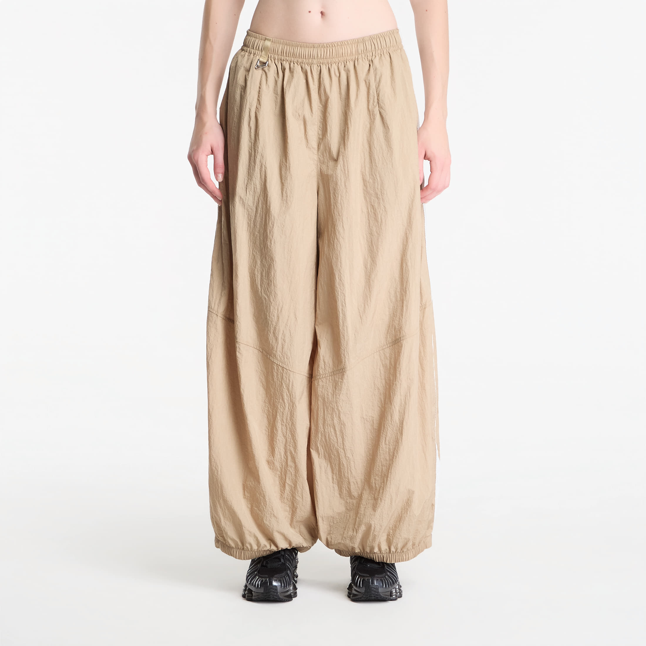 Pantaloni Nike Sportswear Womens Oversized High-Waisted Balloon Track Pants Parachute Beige/ Sail/ Parachute Beige XS