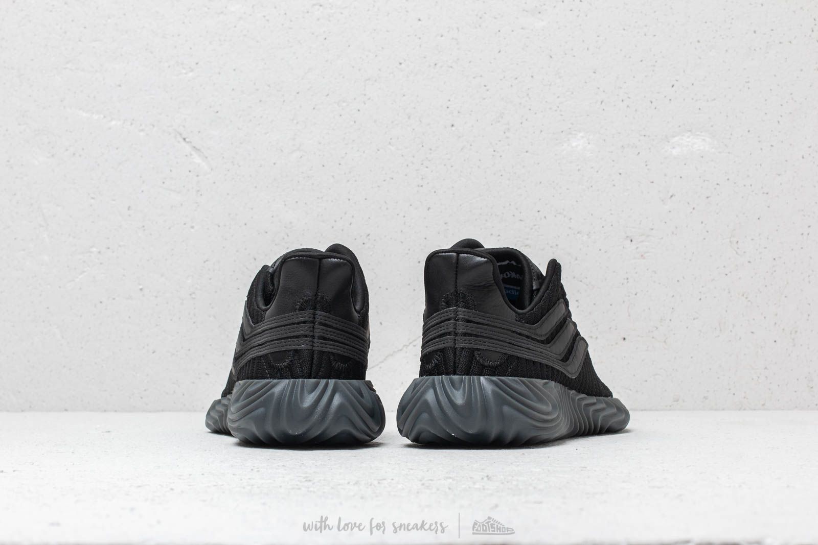 All clearance black sobakov