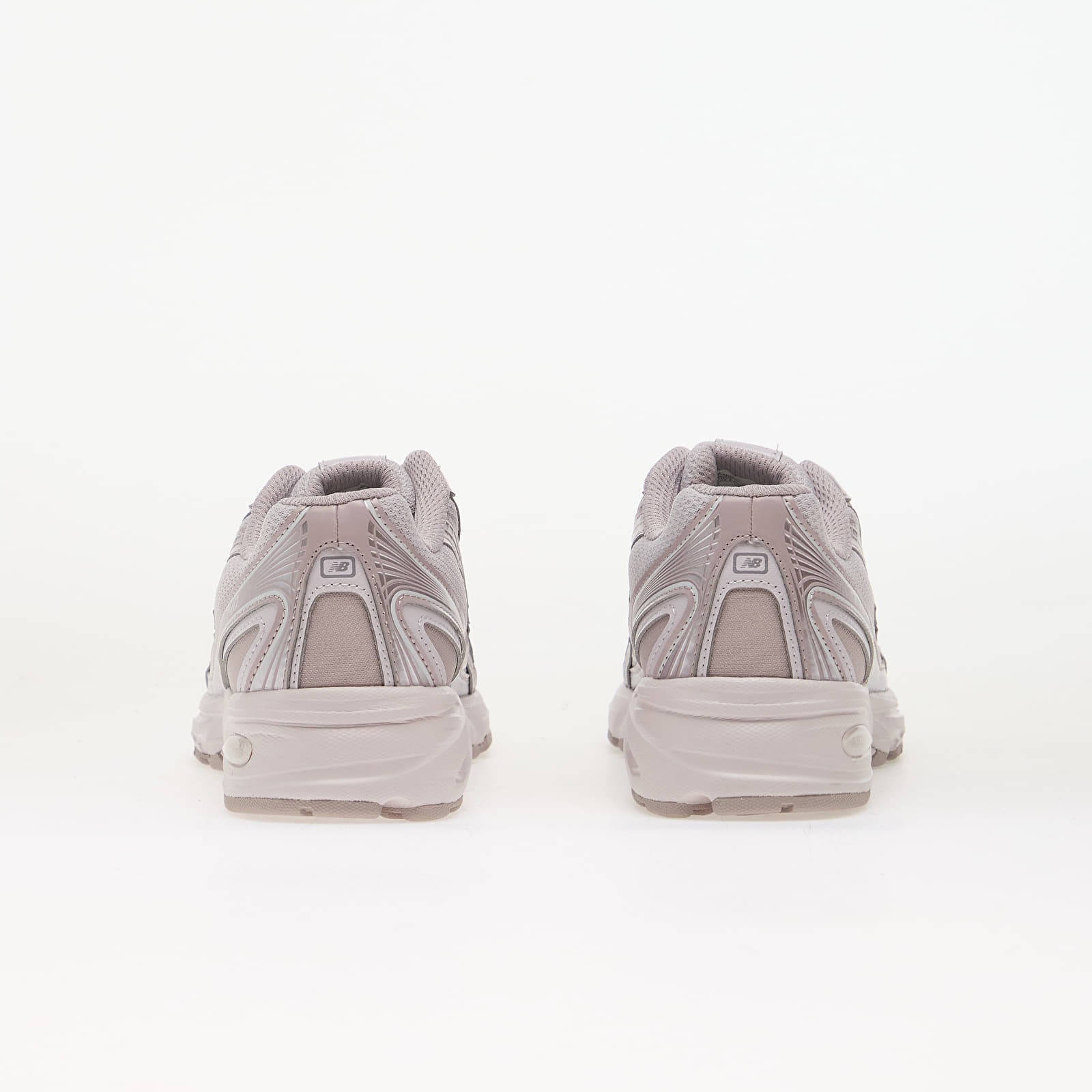 Chaussures et baskets homme New Balance 740 Horizon Grey/ Tffle Metallic