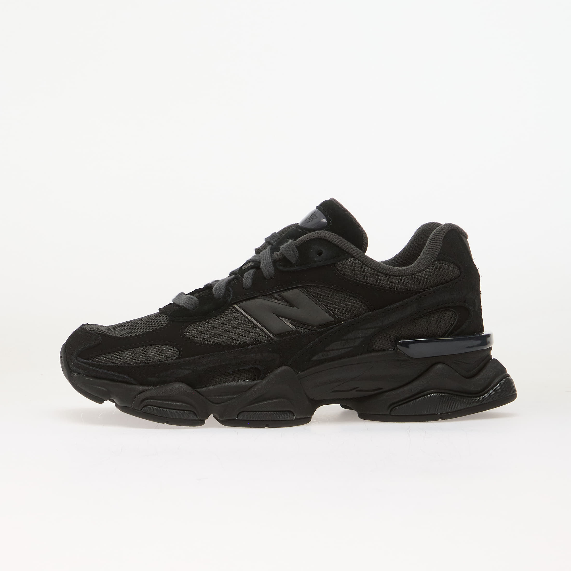 Tenisky New Balance 9060 Black/ Blacktop EUR 47