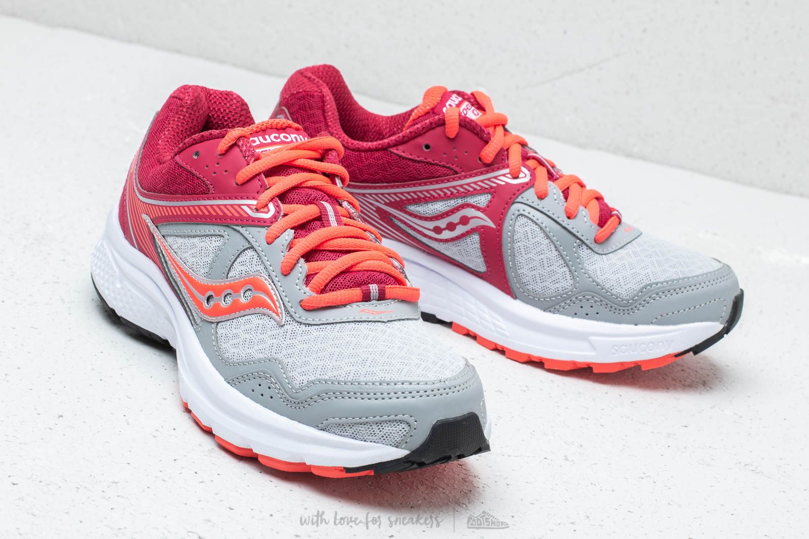 saucony cohesion 10 womens