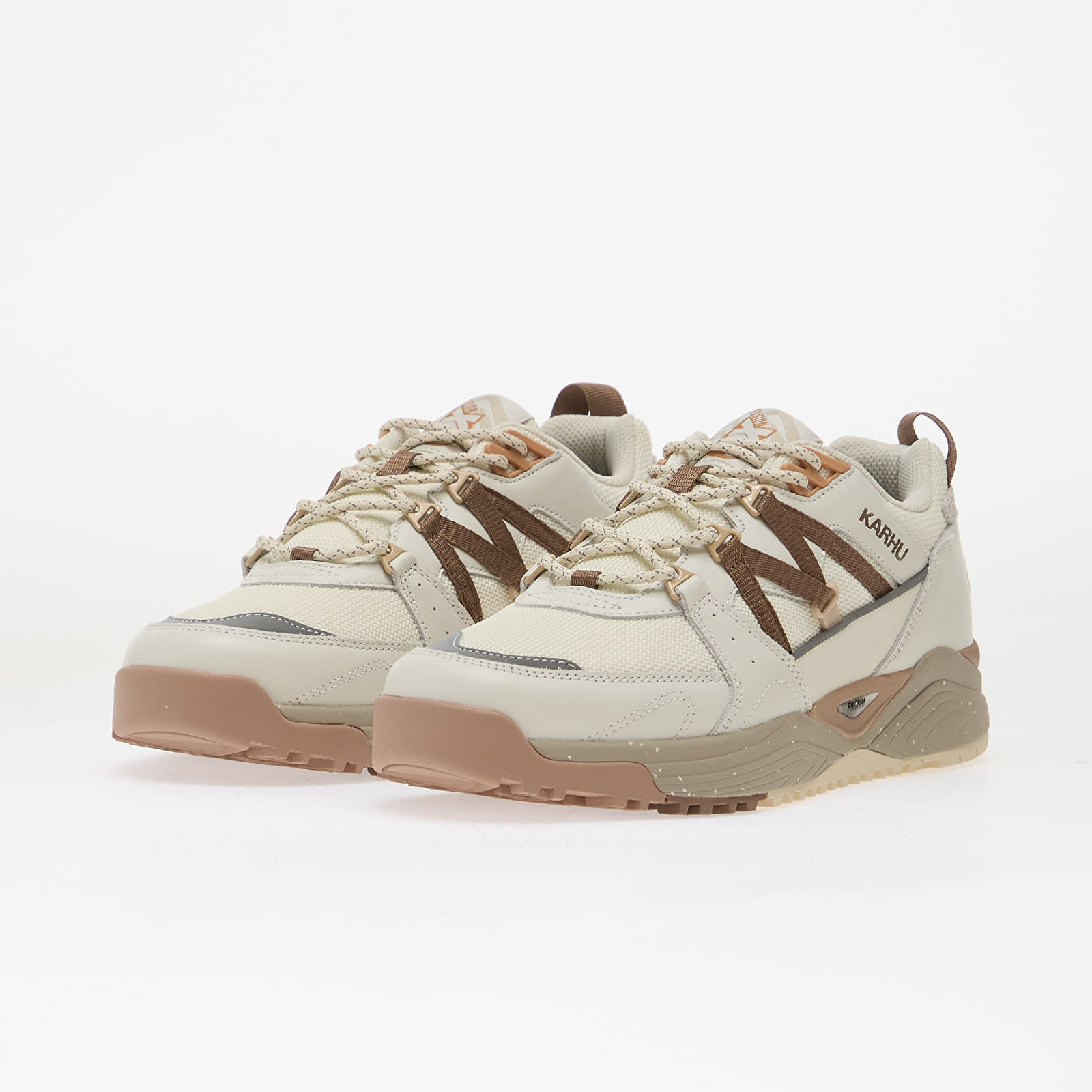 Herren Sneaker und Schuhe Karhu Fusion XC Lily White/ Pine Bark