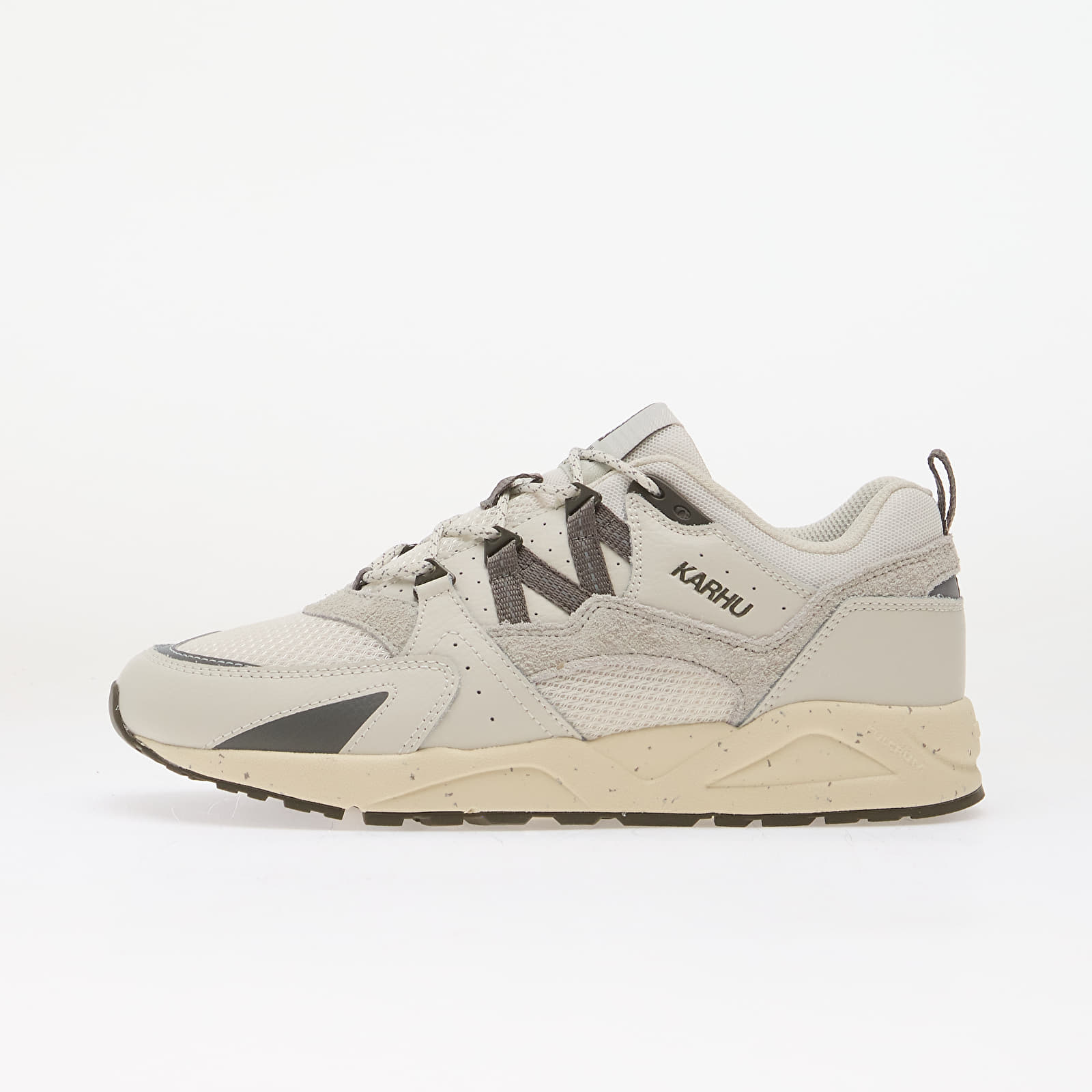 Чоловіче взуття Karhu Fusion 2.0 Blanc De Blanc/ Hematite