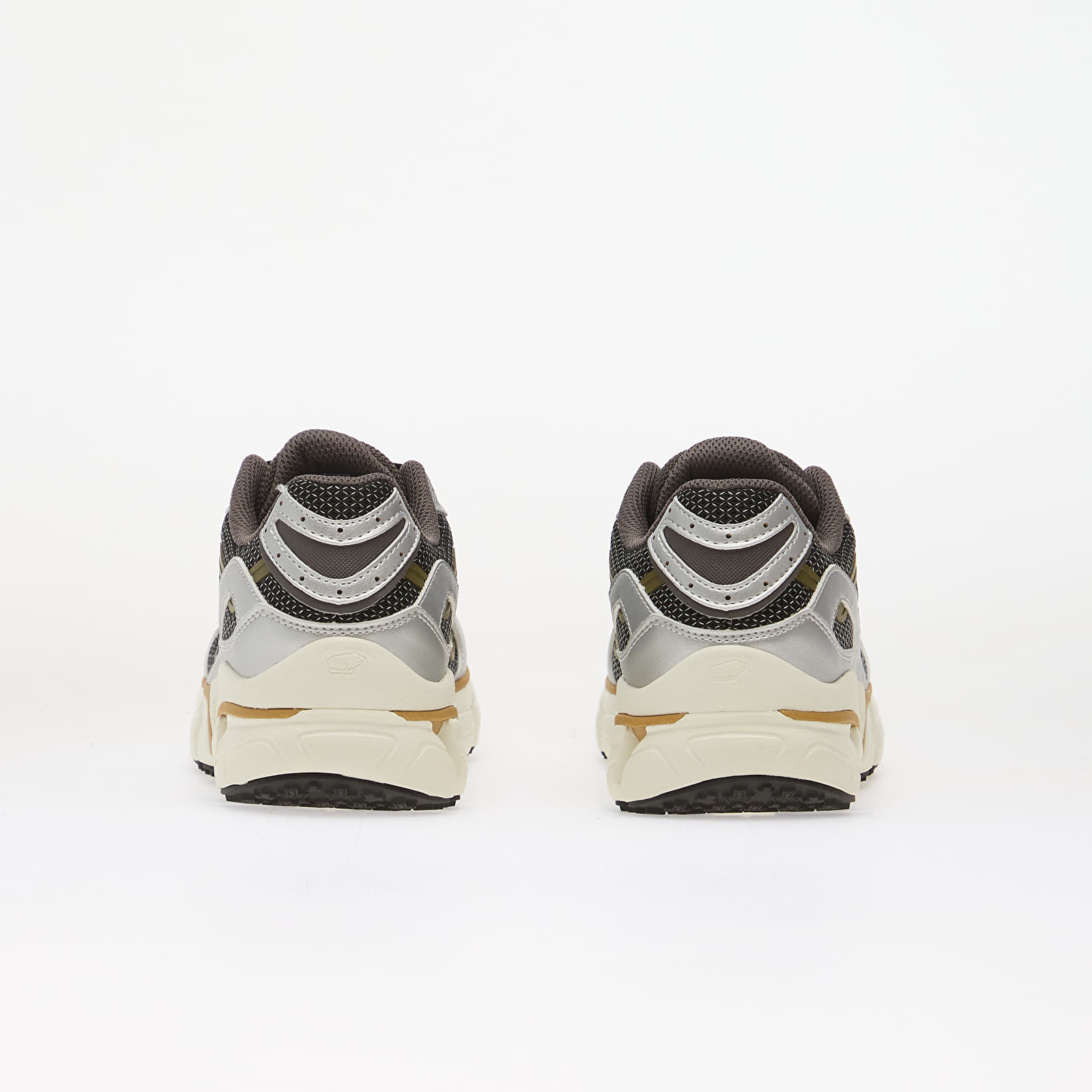 Men's shoes Karhu Super Fulcrum Silver/ Dark Gull Gray