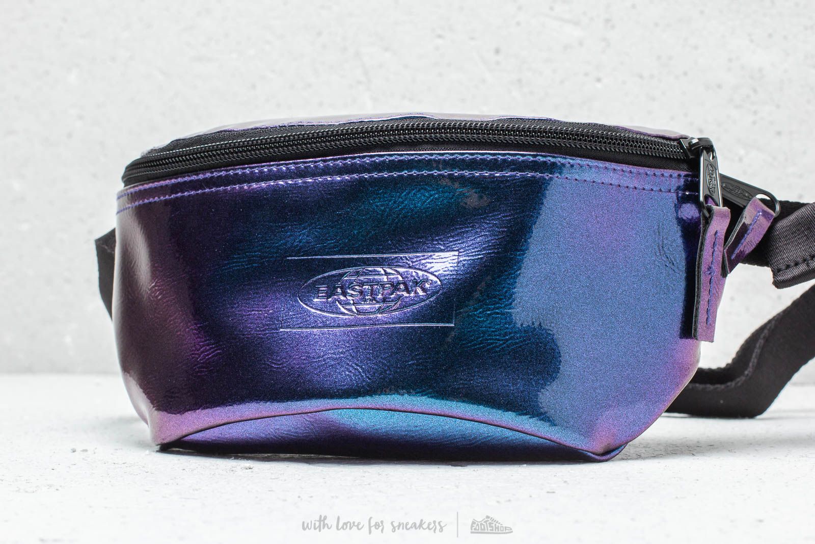 Hip bags Eastpak Springer Weistbag Pearl Purple Footshop
