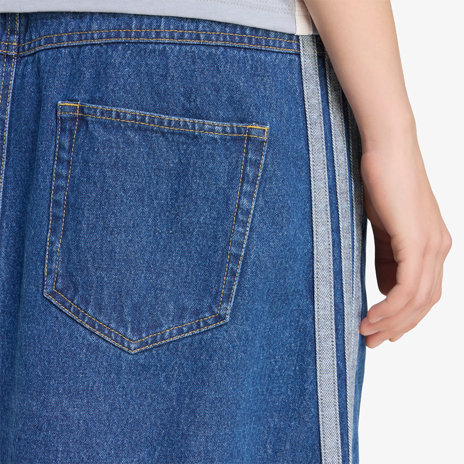 Fuste pentru femei adidas Stadium Washed Denim Loose Fit Skirt Preloved Ink