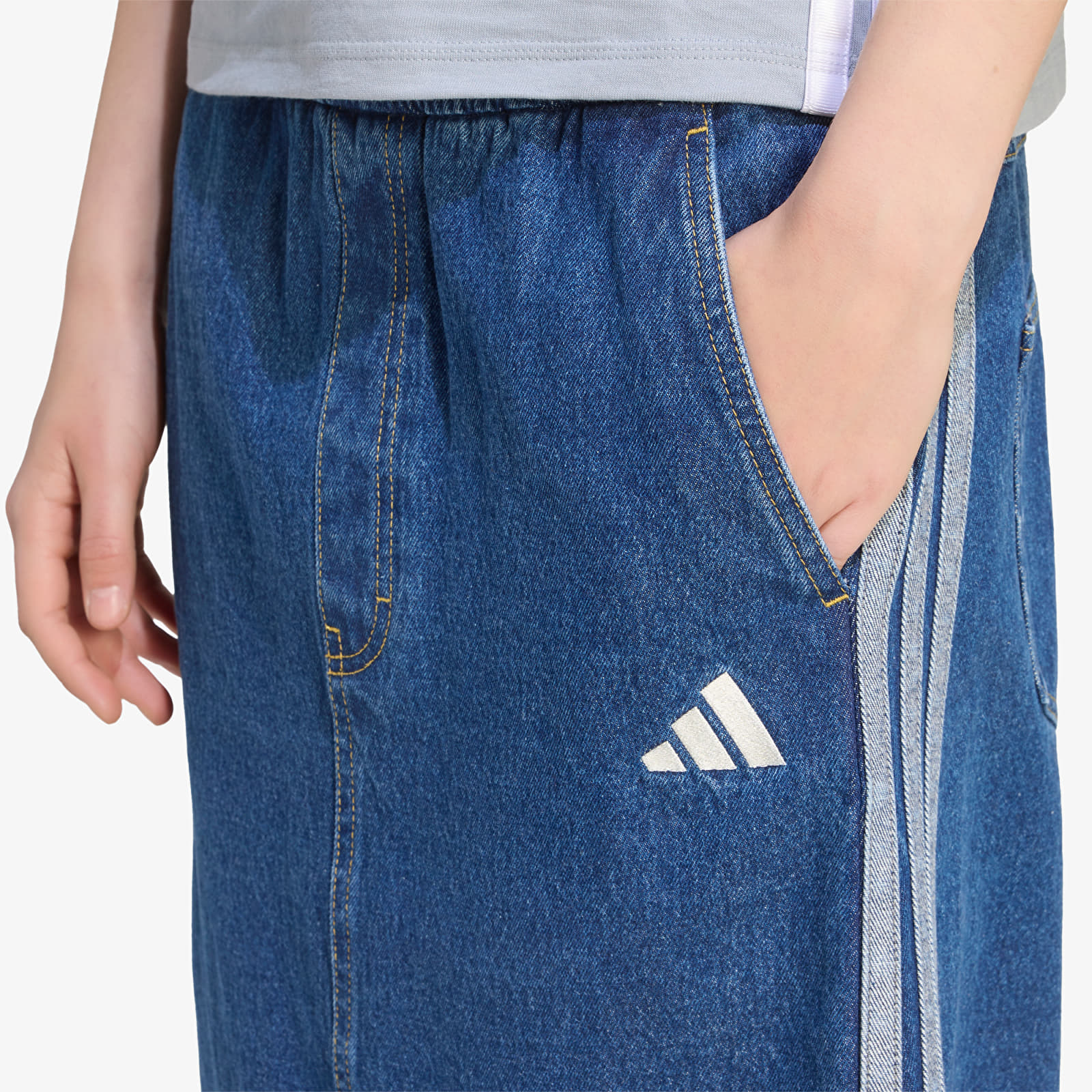 Fuste pentru femei adidas Stadium Washed Denim Loose Fit Skirt Preloved Ink