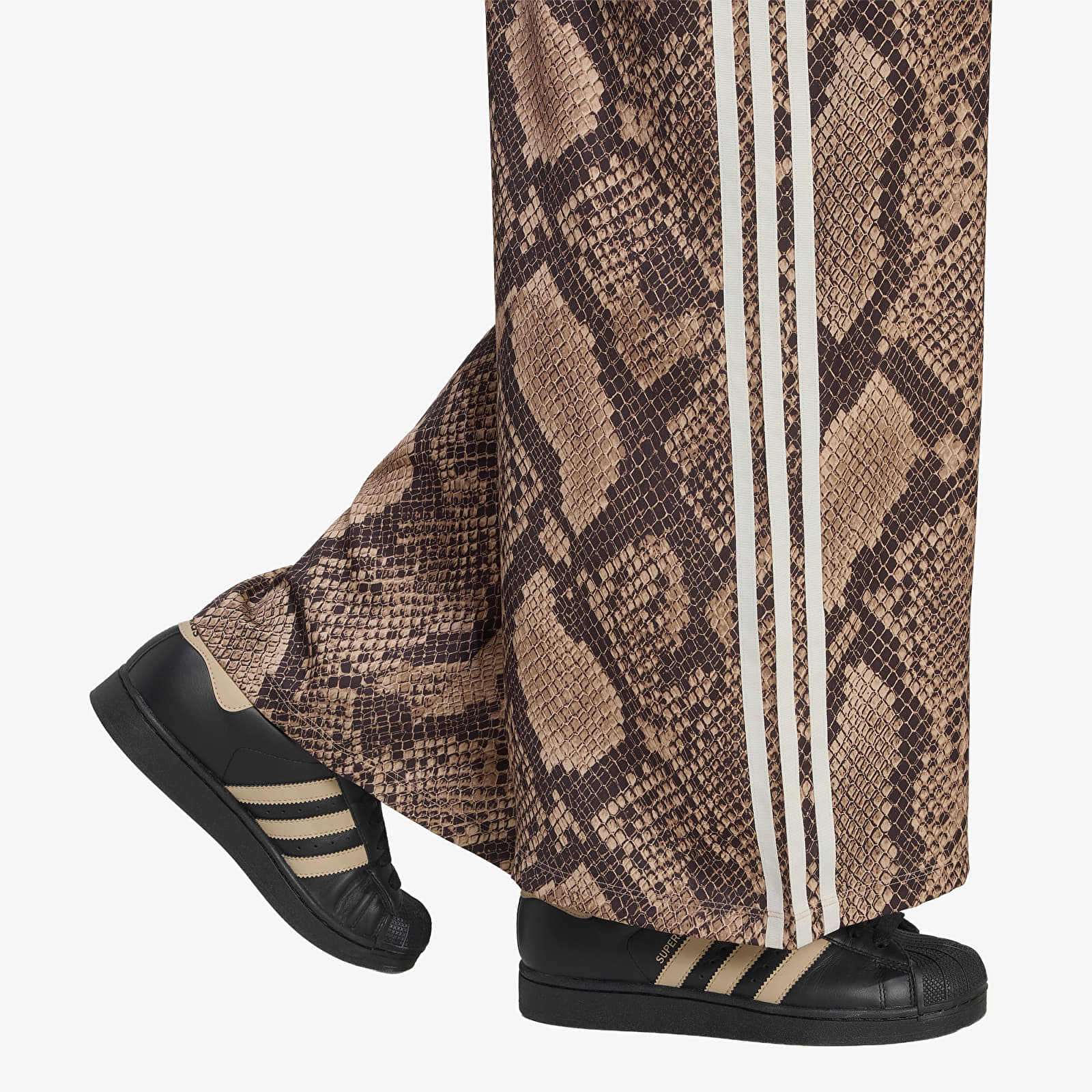 Hosen adidas Satin Snake Print Wide Leg Track JOGgers Linen/ Magic Beige
