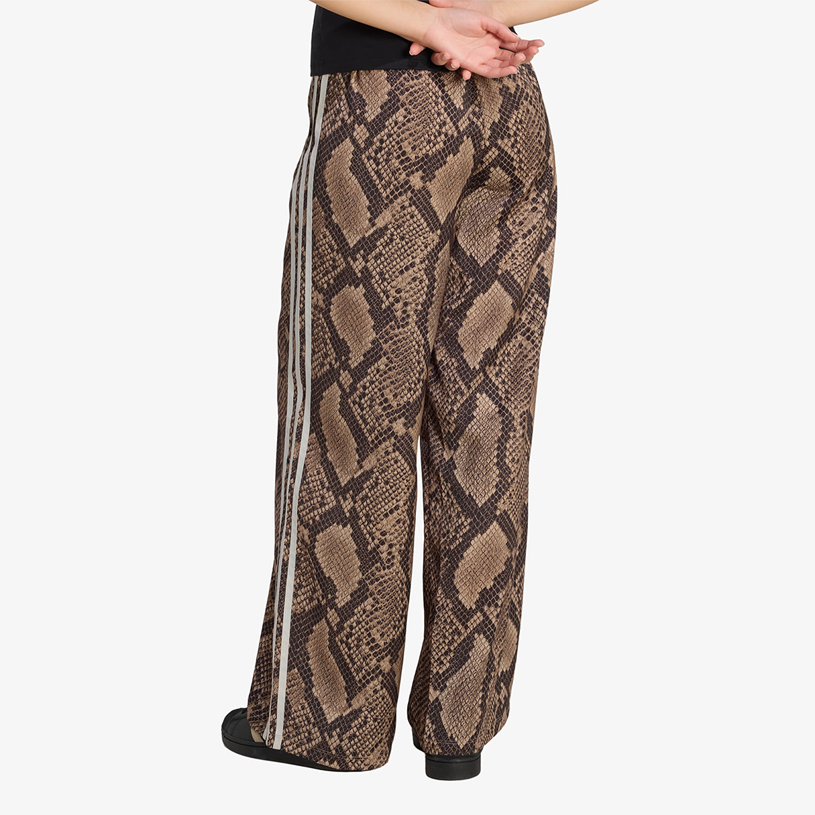 Hosen adidas Satin Snake Print Wide Leg Track JOGgers Linen/ Magic Beige