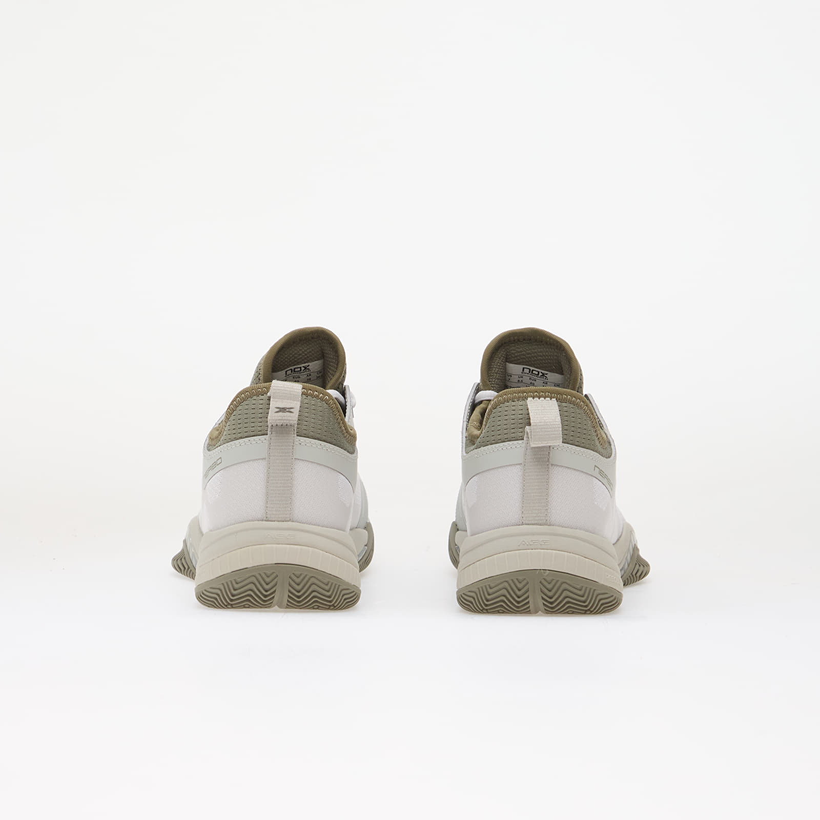 Încălțăminte și sneakerși pentru bărbați Nox Sport Nerbo White/ Vetiver