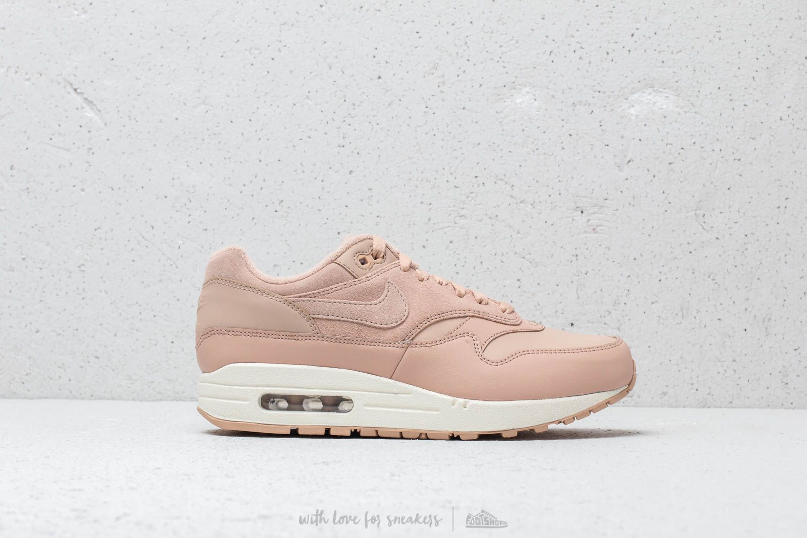 Nike air max 1 bio beige white on sale