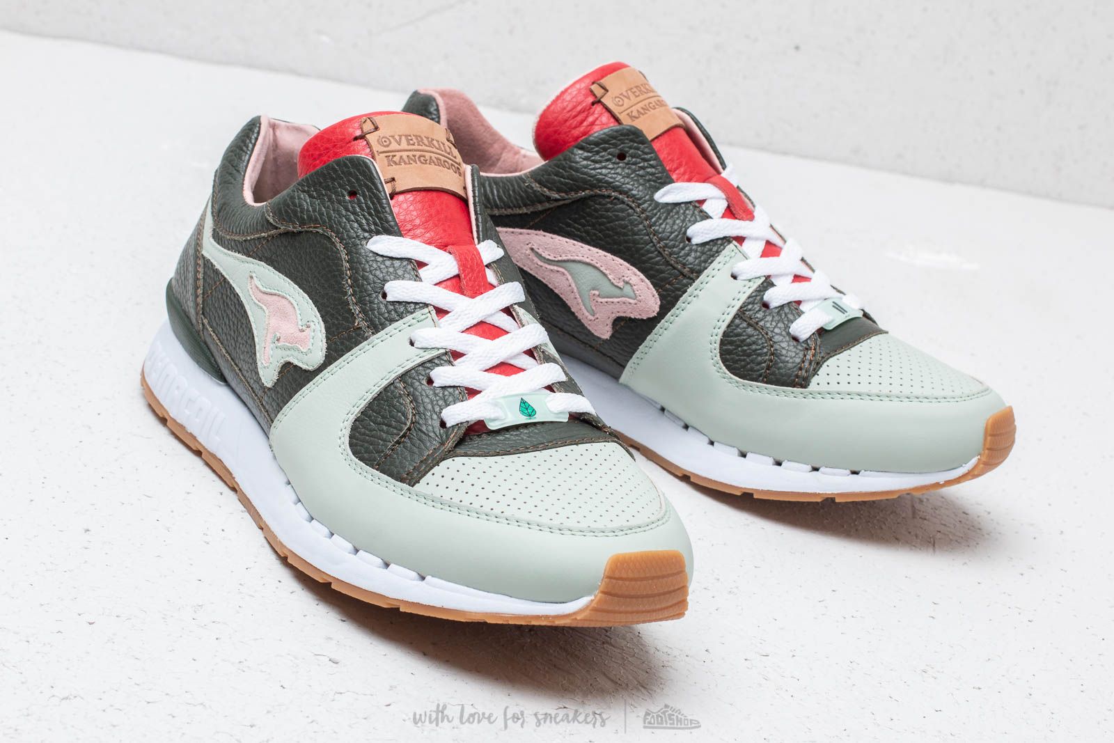Men's shoes KangaROOS x Overkill Coil-R1 "ADAM" Green