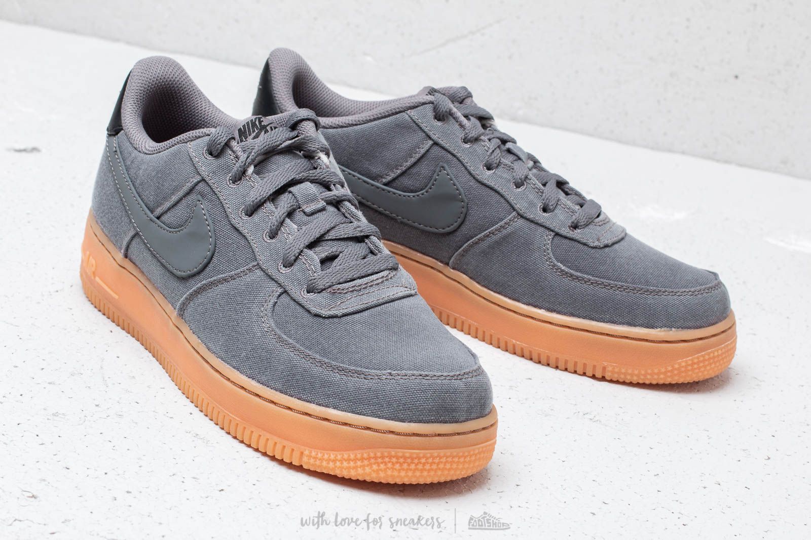 Nike air force shop 1 lv8 style