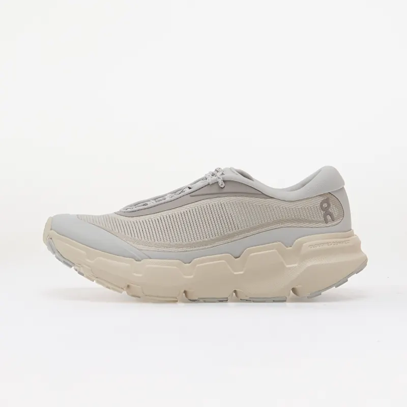 On Cloudsoma Alt Glacier/ Pearl