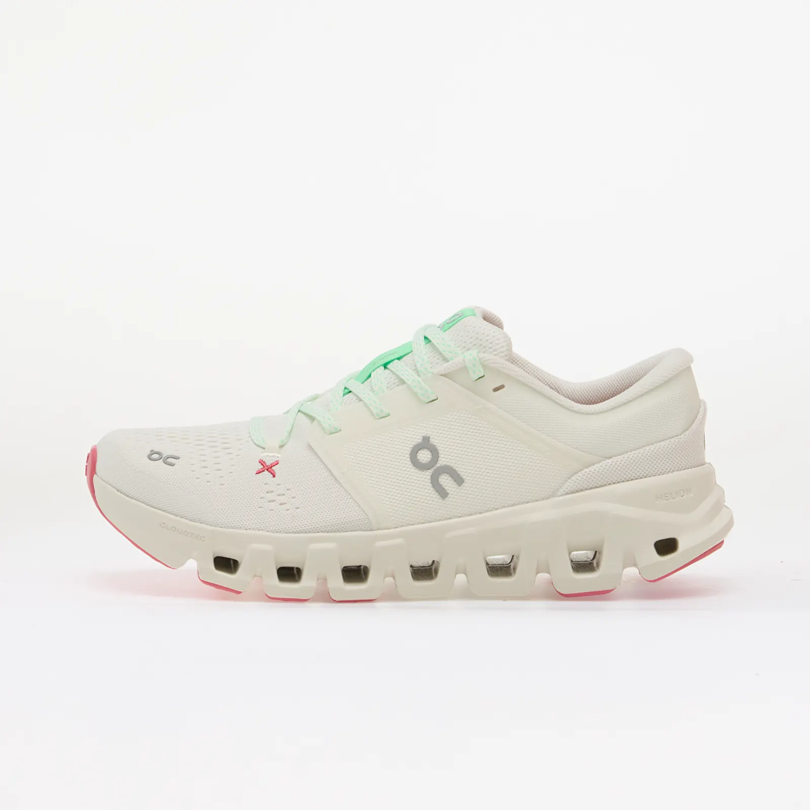 Încălțăminte și sneakerși pentru femei On Cloud X 5 Ivory/ Ice