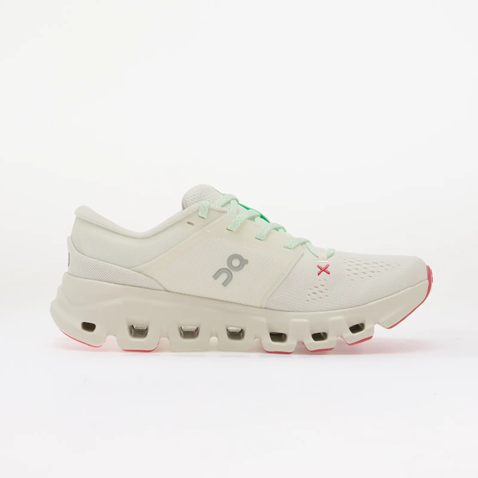 Încălțăminte și sneakerși pentru femei On Cloud X 5 Ivory/ Ice