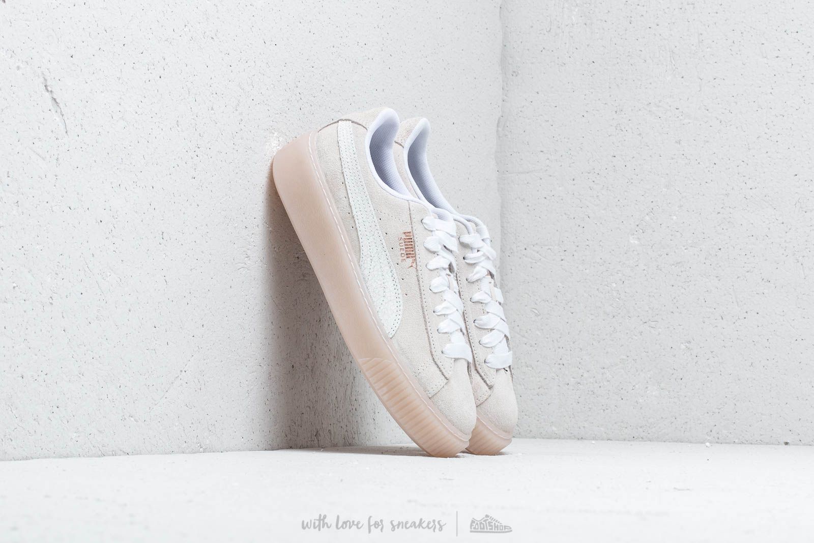 Puma suede heart arctica best sale