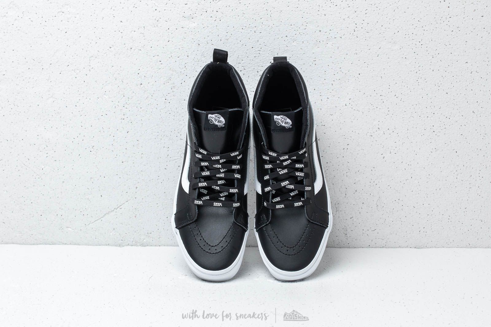 Leather vans off the wall hotsell